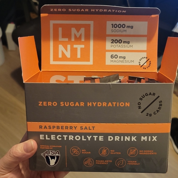 LMNT Watermelon & Raspberry Salt Electrolyte Drink Mix - Picture 4 of 6